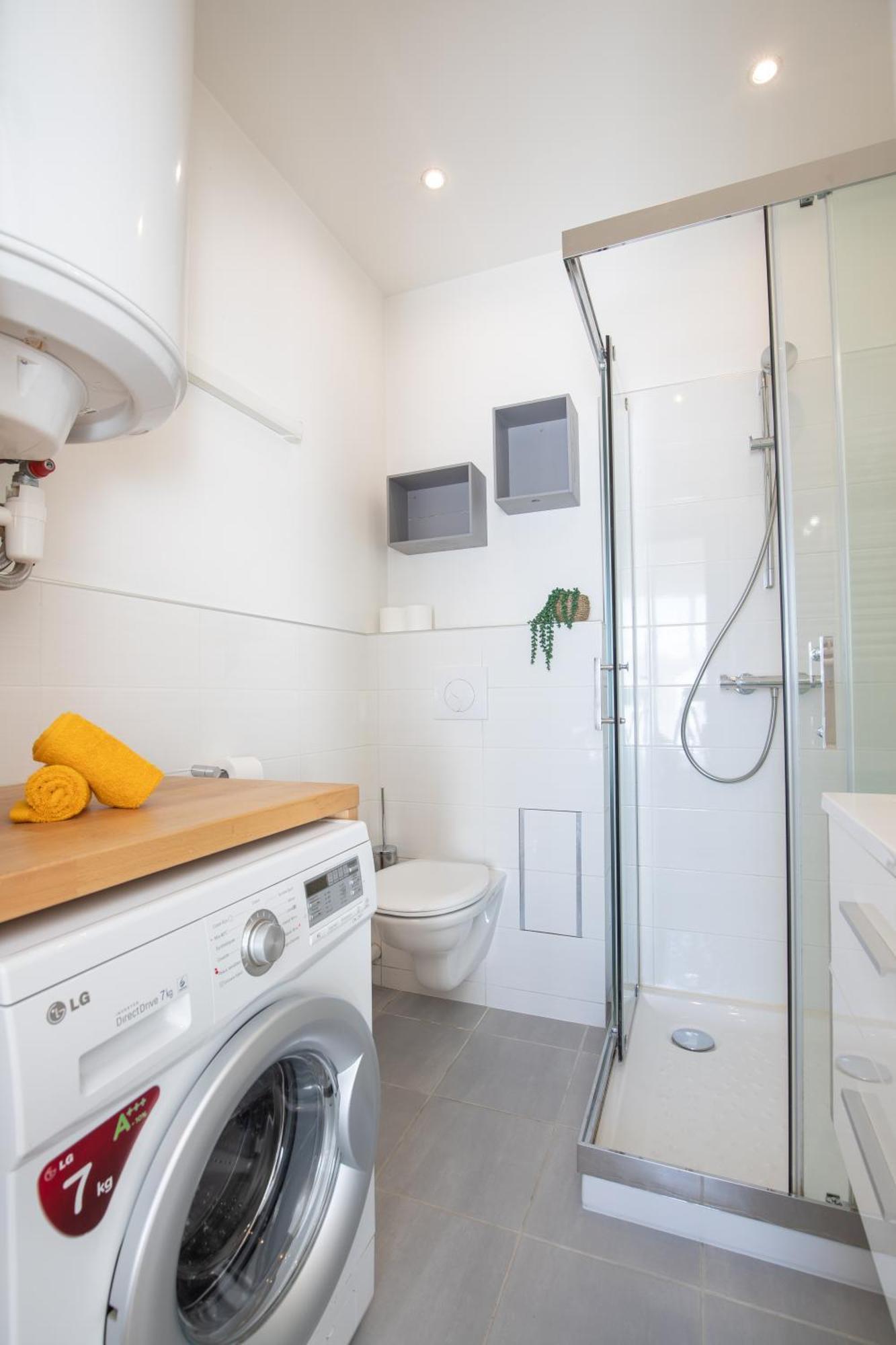 Le Partage Des Eaux - 4 Couchages - Hypercentre - Clim - Wifi Apartment LʼIsle-sur-la-Sorgue Exterior foto