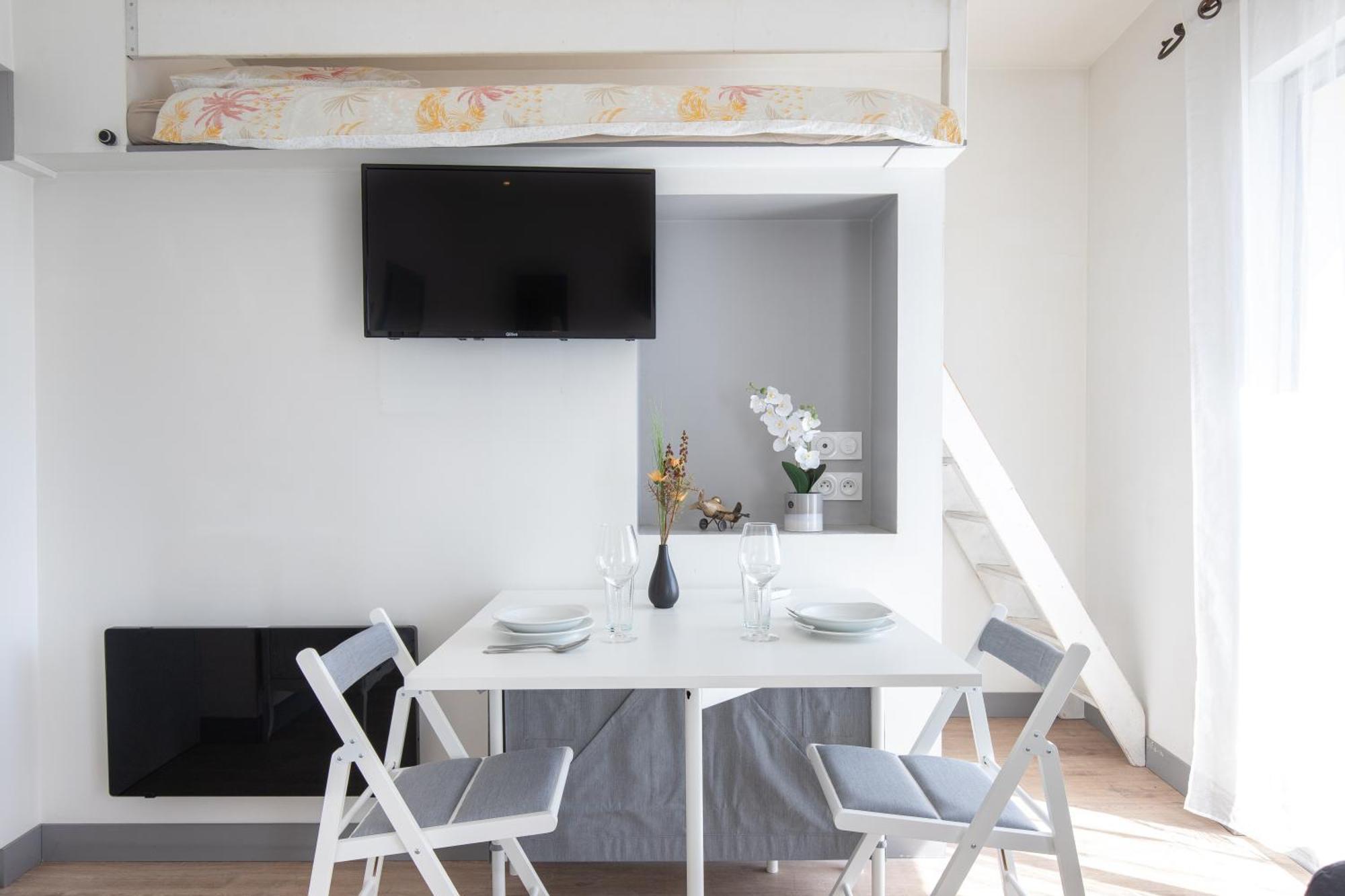 Le Partage Des Eaux - 4 Couchages - Hypercentre - Clim - Wifi Apartment LʼIsle-sur-la-Sorgue Exterior foto